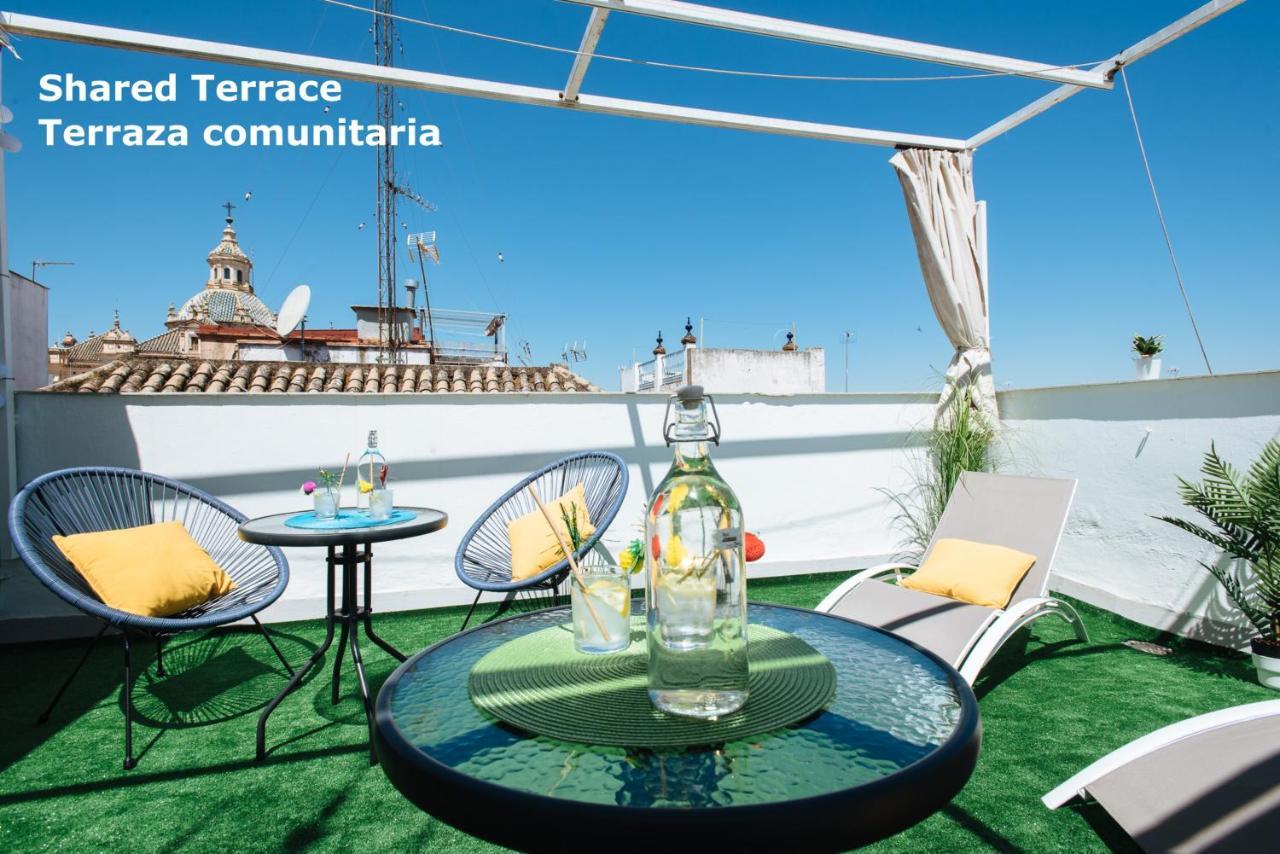 Hostly Rbh0 Modern Apartment Sevilla Bagian luar foto