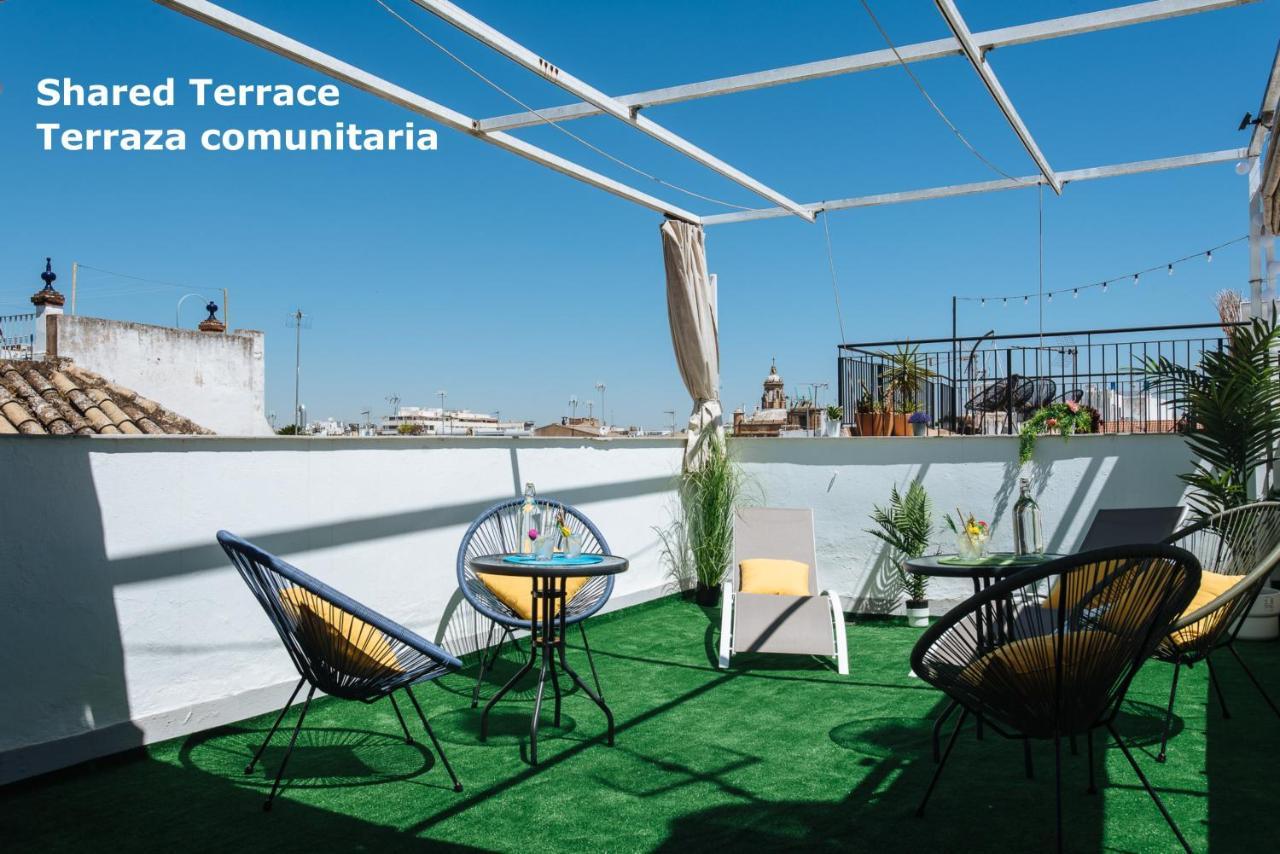 Hostly Rbh0 Modern Apartment Sevilla Bagian luar foto